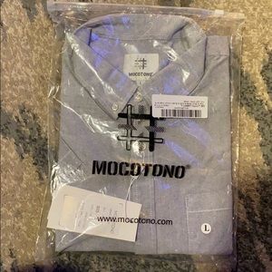 Mocotono L short sleeve grey button down shirt